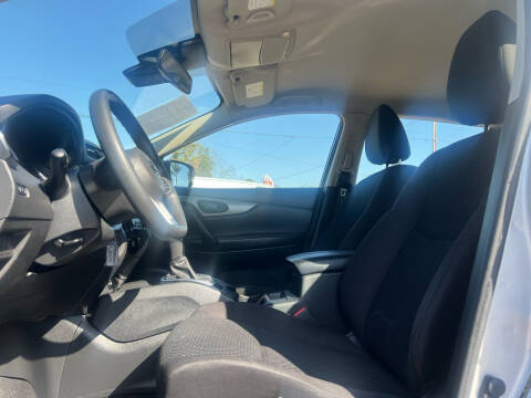 2020 Nissan Rogue Sport S