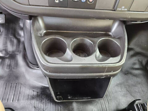 2017 Chevrolet Express 2500