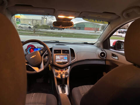 2013 Chevrolet Sonic LT Auto