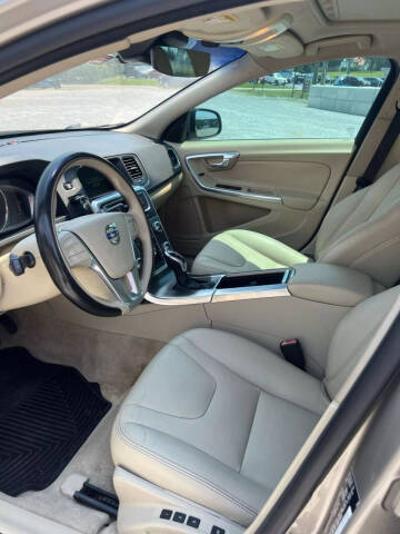 2016 Volvo S60 T5 Drive-E Premier