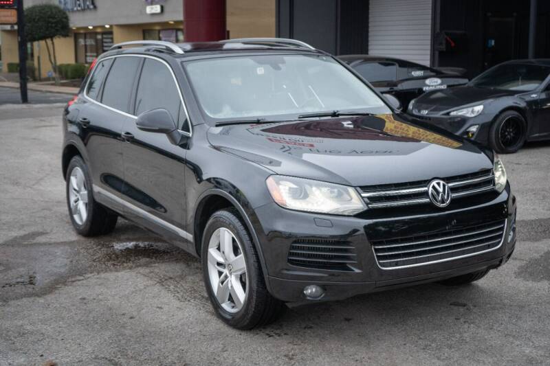 2013 Volkswagen Touareg for sale at Austin Direct Auto Sales in Austin TX