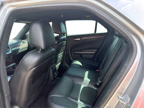 2013 Chrysler 300