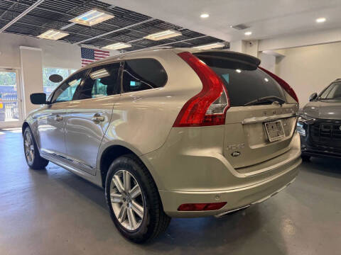 2016 Volvo XC60 T6 Drive-E