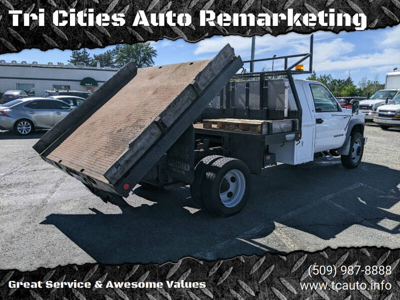 2000 GMC Sierra 3500 for sale at Tri Cities Auto Remarketing in Kennewick WA