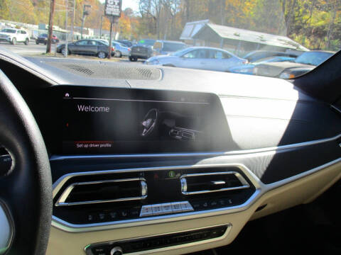 2022 BMW X7 xDrive40i