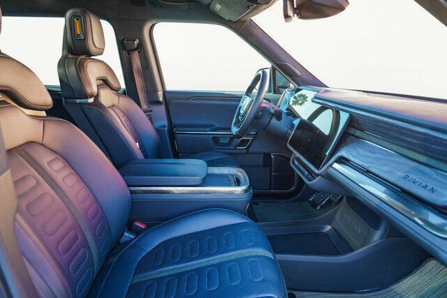 2022 Rivian R1S Launch Edition