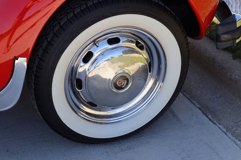 1977 Volkswagen Beetle