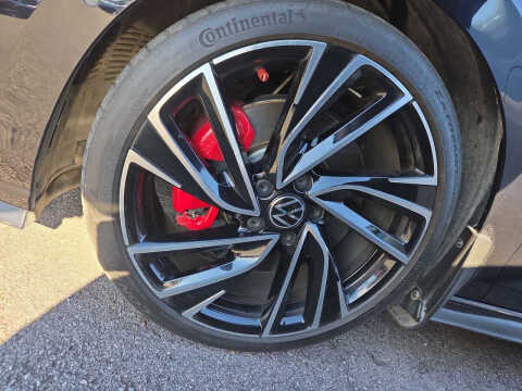 2022 Volkswagen Golf GTI Autobahn