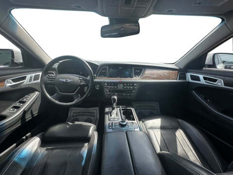 2017 Genesis G80