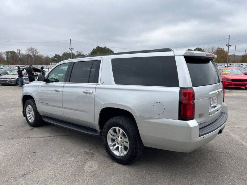2019 Chevrolet Suburban LT