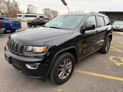2017 Jeep Grand Cherokee Laredo 75th Anniversary