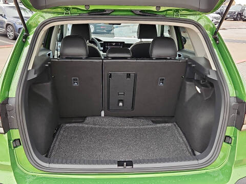 2026 Volkswagen Taos SE