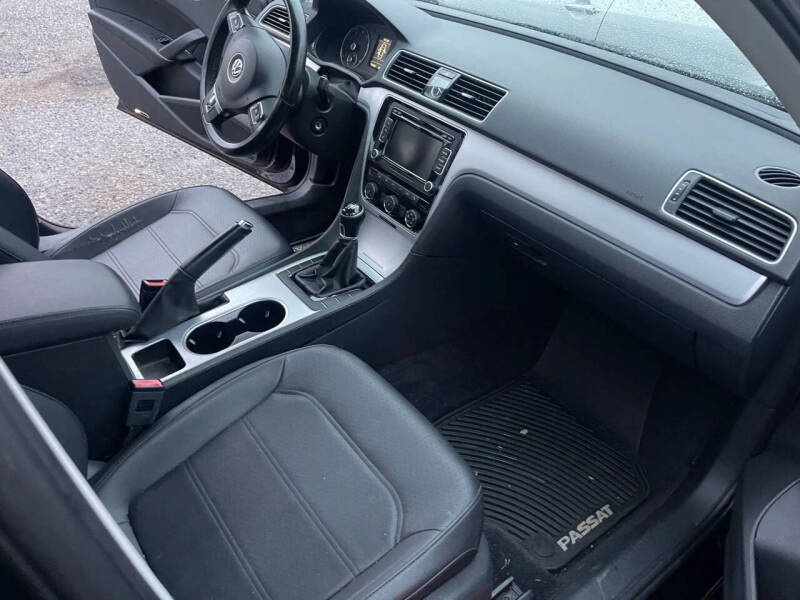 2013 Volkswagen Passat SE PZEV