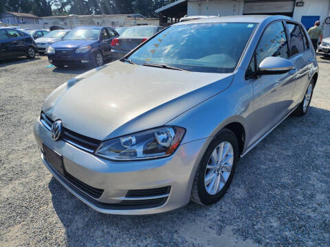 2016 Volkswagen Golf TSI S