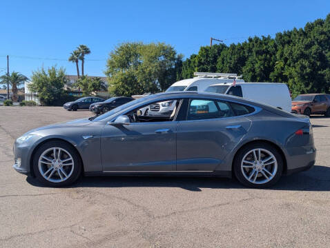2013 Tesla Model S