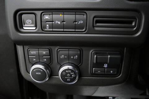 2022 GMC Yukon XL SLE