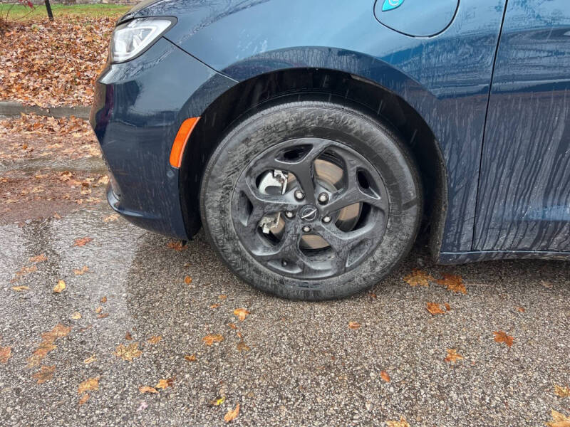 2022 Chrysler Pacifica Hybrid Limited