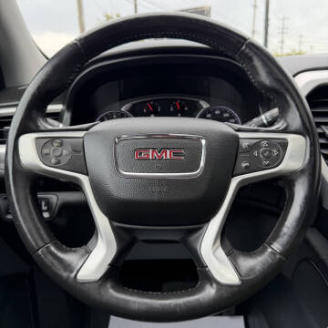 2017 GMC Acadia SLT-1