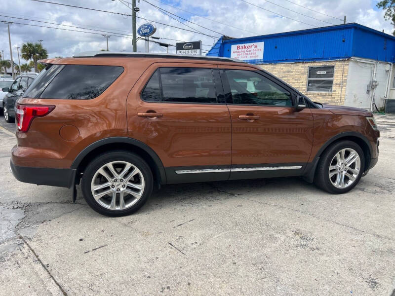 2017 Ford Explorer XLT - Photo 8