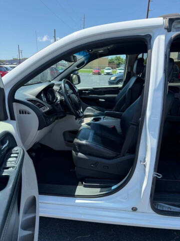 2016 Dodge Grand Caravan SXT
