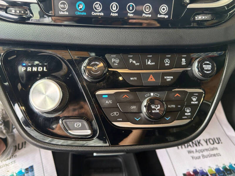 2020 Chrysler Pacifica Launch Edition