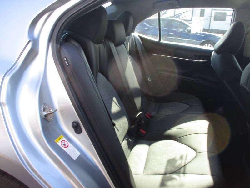 2019 Toyota Camry LE