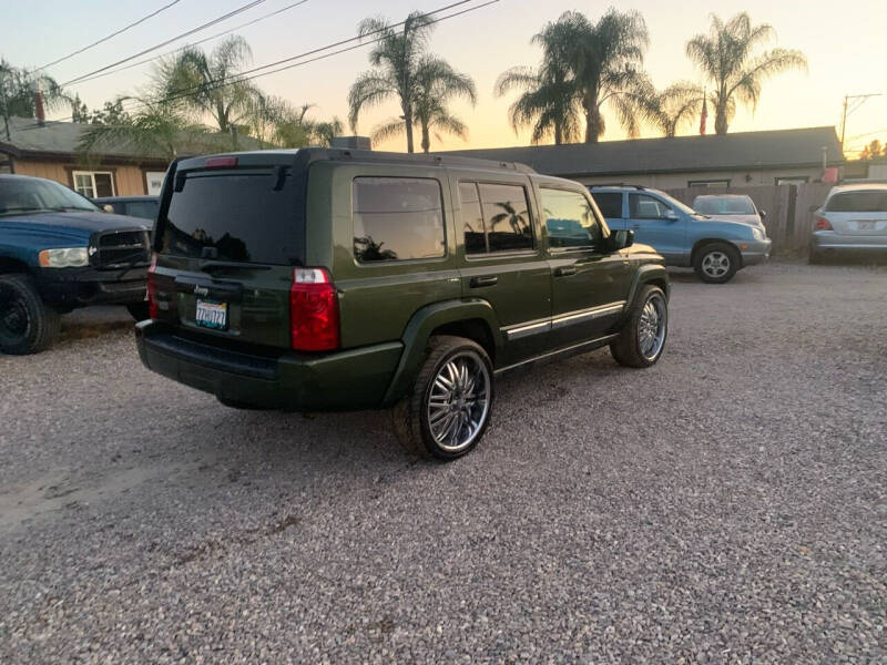 2006 Jeep Commander Base photo 11