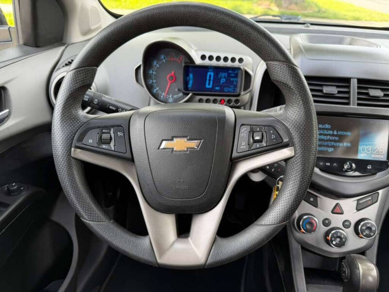 2013 Chevrolet Sonic LT Auto