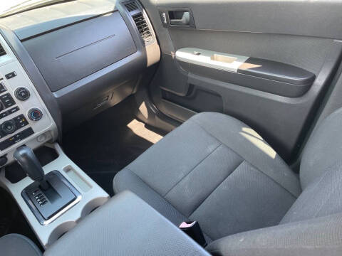 2009 Ford Escape XLT