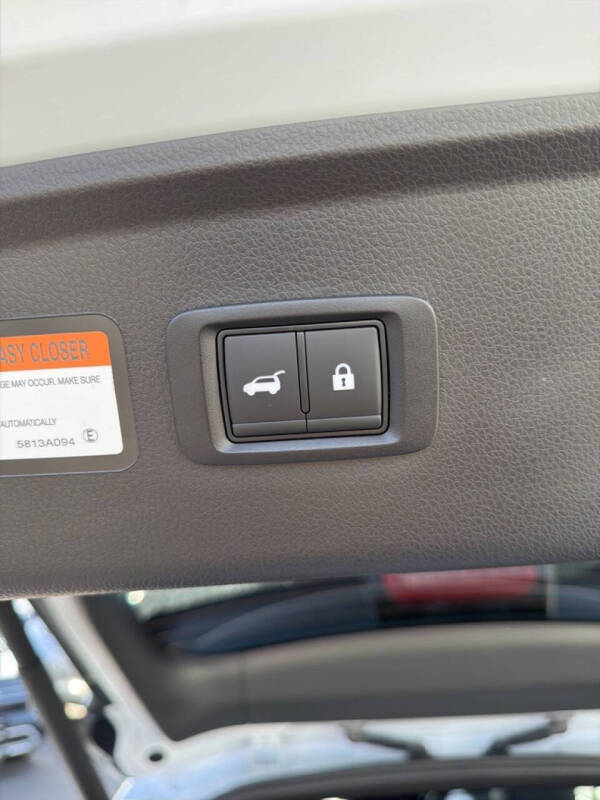 2025 Mitsubishi Eclipse Cross Black Edition