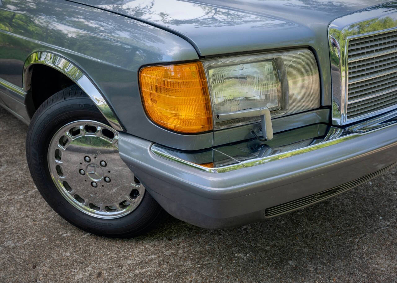 1988 Mercedes-Benz 420-Class 49