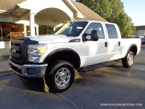 2015 Ford F-250 Super Duty for sale at DEALS UNLIMITED INC in Portage MI