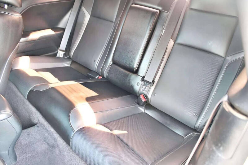 2017 Dodge Challenger