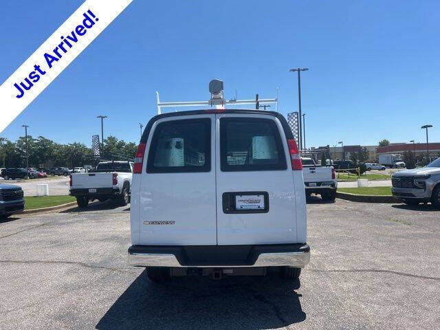 2026 Chevrolet Express 2500