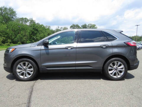 2023 Ford Edge Titanium