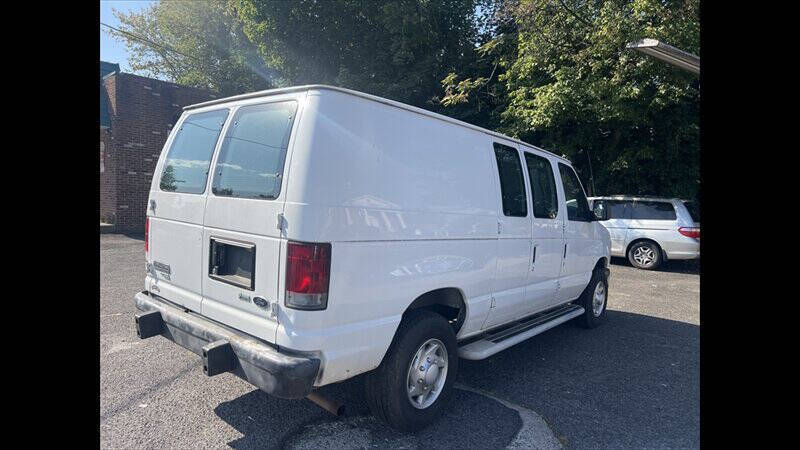 2013 Ford E-Series E-250