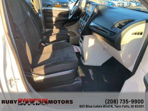 2017 Dodge Grand Caravan SE