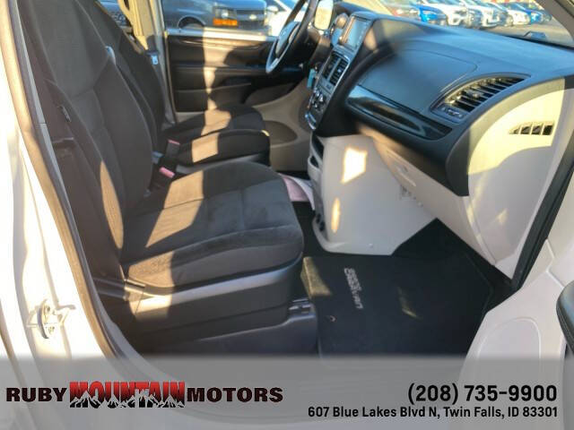 2017 Dodge Grand Caravan SE