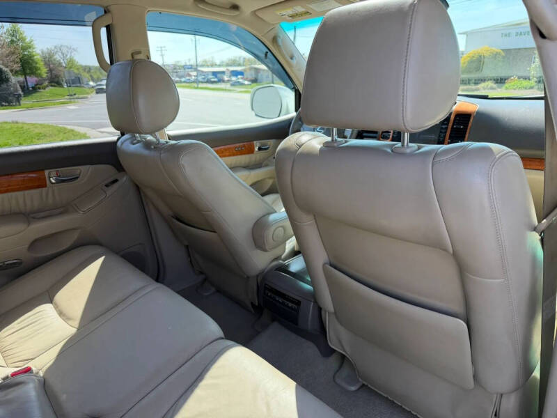 2004 Lexus GX 470