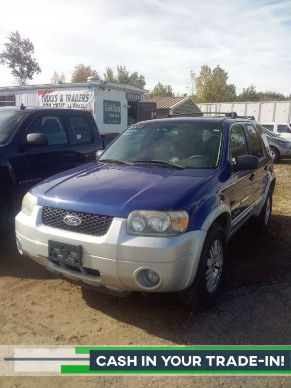 2005 Ford Escape for sale at Classic Heaven Used Cars & Service in Brimfield MA