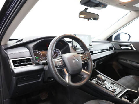 2024 Mitsubishi Outlander