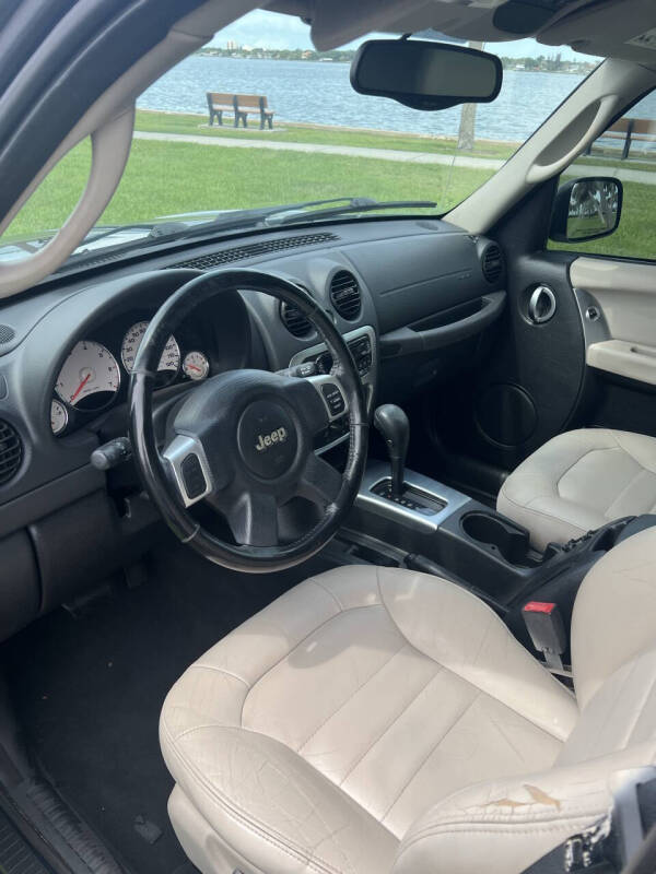2004 Jeep Liberty Limited