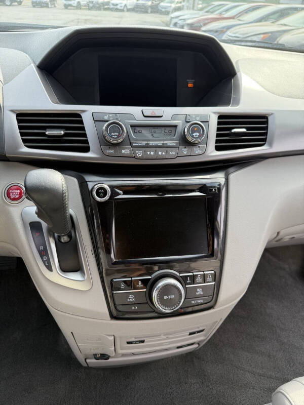 2015 Honda Odyssey Touring Elite