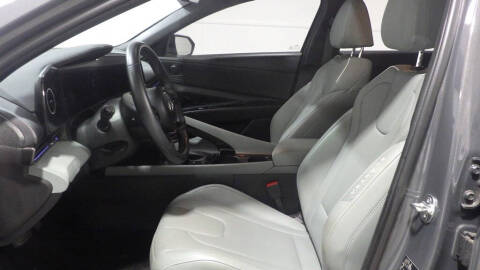 2024 Hyundai Elantra Hybrid Limited