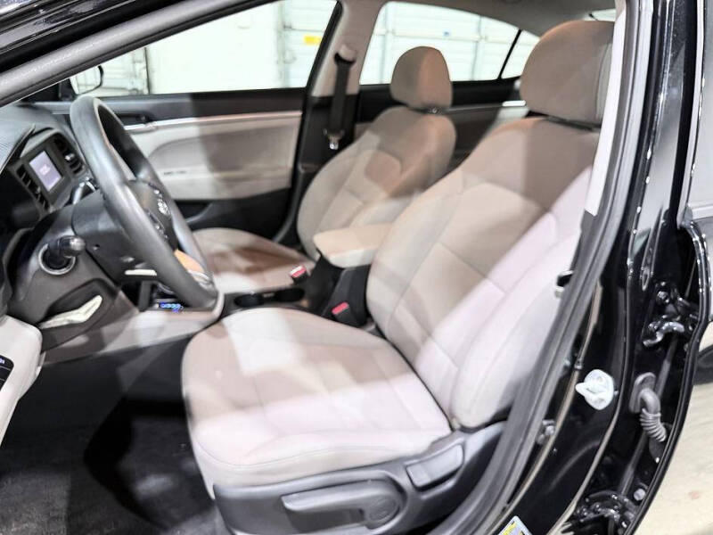 2019 Hyundai Elantra