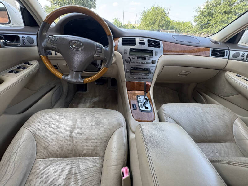 2005 Lexus ES 330