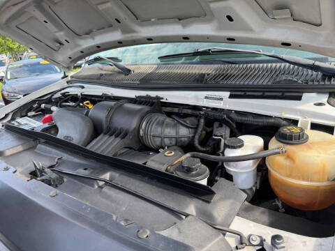 2013 Ford E-Series E-250