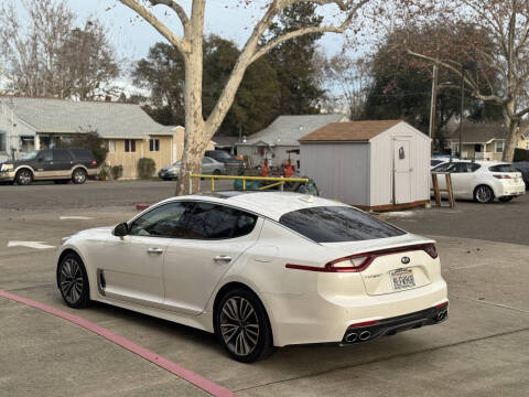 2018 Kia Stinger Premium