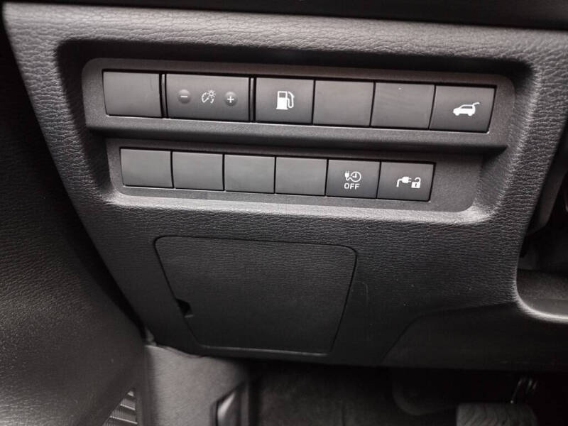 2025 Mitsubishi Outlander PHEV SE