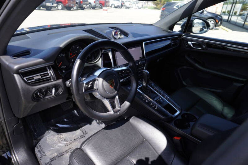 2021 Porsche Macan